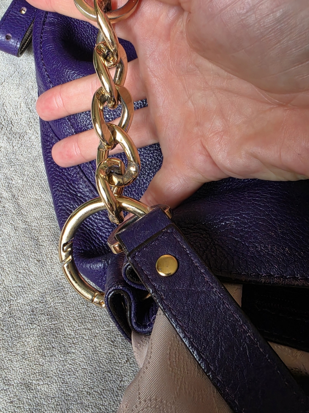 Michael Kors Fulton Hobo purple pebbled leather shoulder bag - Picture 8 of 11
